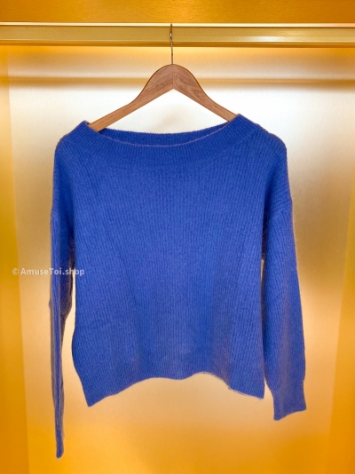 Short AT pull electric blue