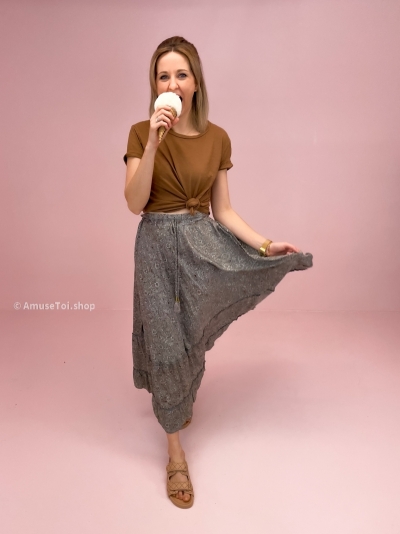 Isa t-shirt camel