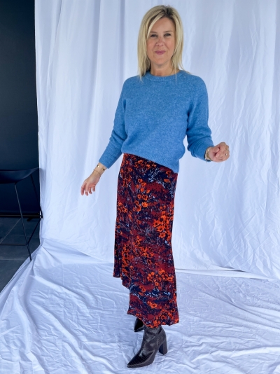 Andina skirt fired crepitus