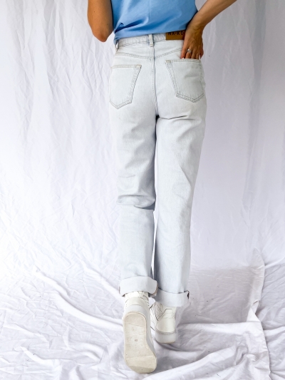 Fold up jeans bleached blue