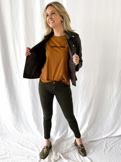 Dawson tee camel