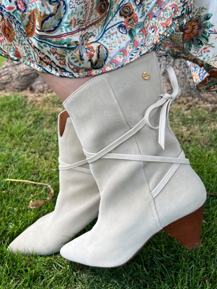 Julia BOW boot beige