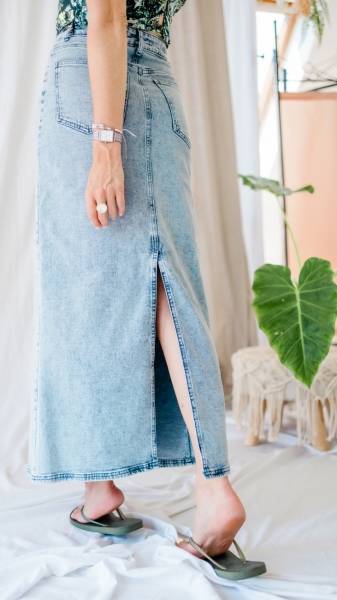 JaniceGZ long skirt washed mid blue