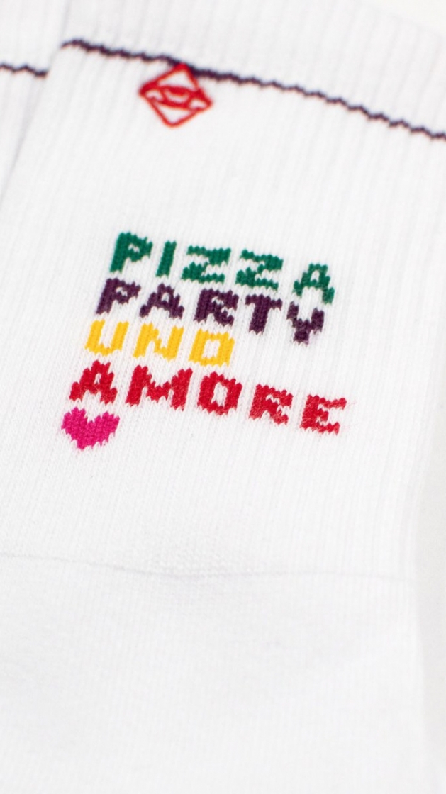 Pizza Party & Amore white