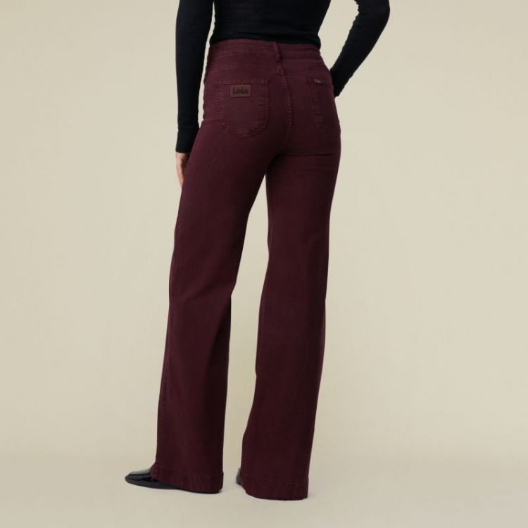 Palazzo Mistral Megalia Shot cabernet