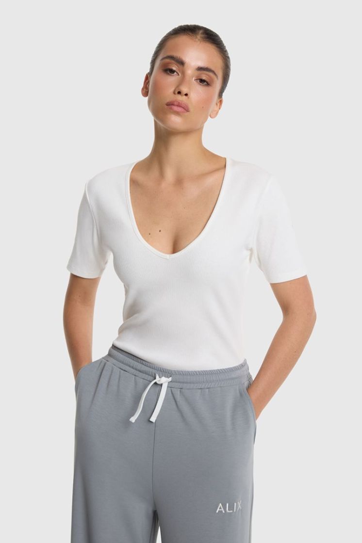 Knitted V-Neck T-Shirt soft white