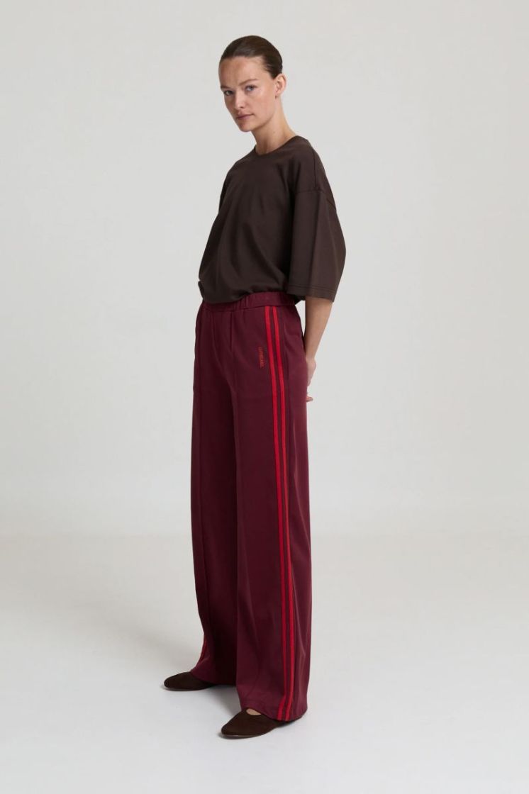 ASTRID burgundy