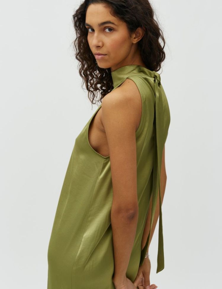 Quill Zuzeelani sage