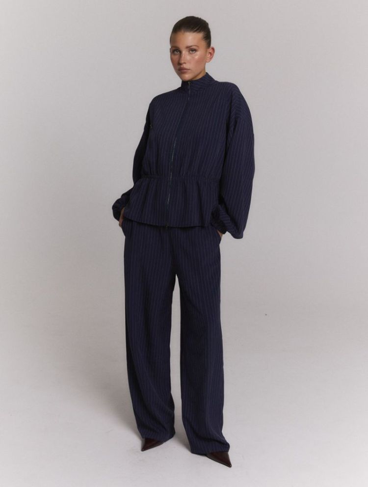 Jamie navy