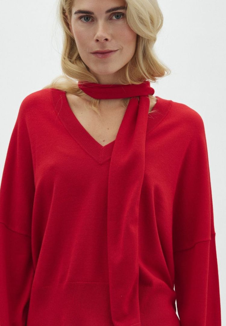 Bravani Bravia scarf red aura  