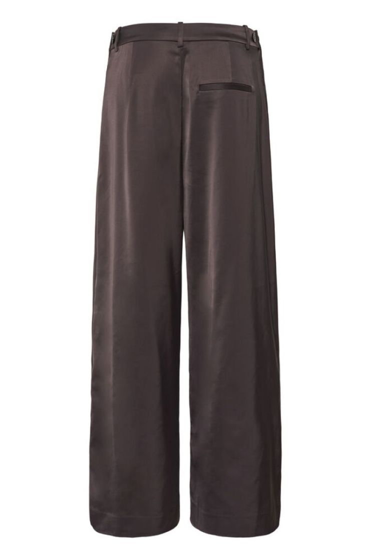 GZelva deep plum 